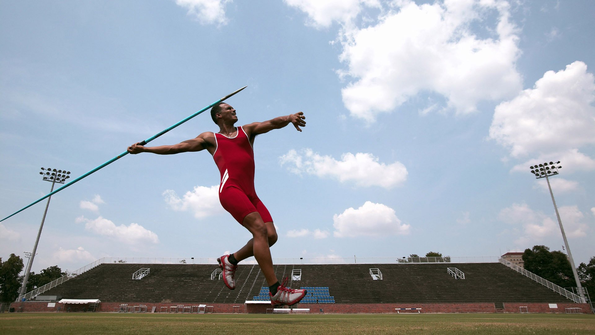 德天空:弗里克可能赛季后离开巴萨,球员态度不满,弗里克球员时代成绩
